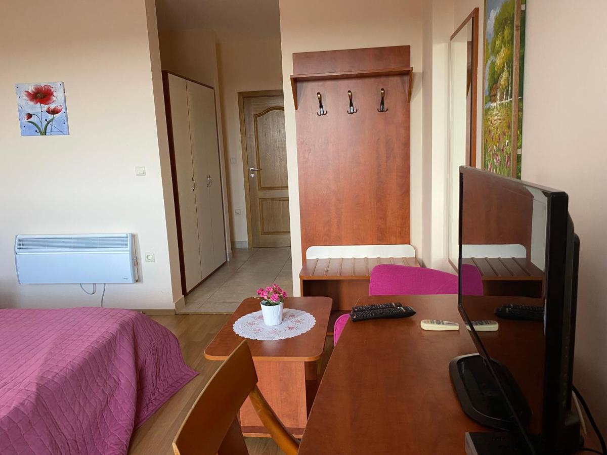 Guest House Golden Flake 4Km From Bolata Beach Bŭlgarevo Zewnętrze zdjęcie