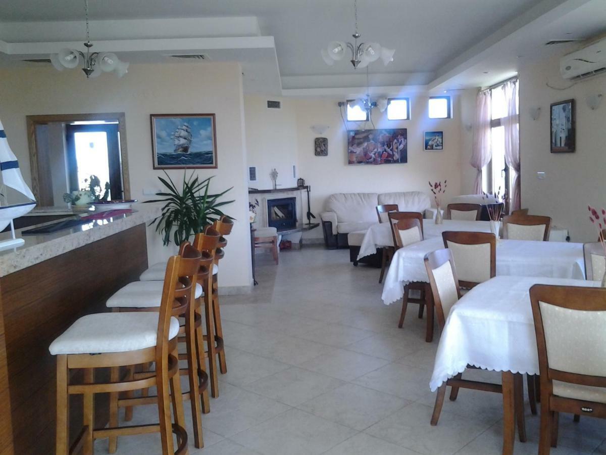 Guest House Golden Flake 4Km From Bolata Beach Bŭlgarevo Zewnętrze zdjęcie